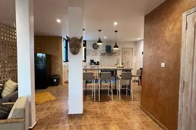 Image de Studio élégant près des Maristes