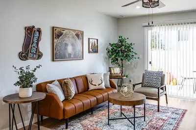 Image de Fully Furnished w/Wifi & Patio, 2 mi to Uscb & Beach & 7 mi to Cottage Hospital