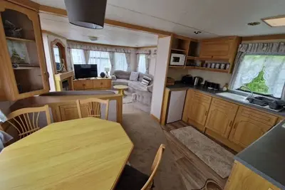 Image de 2 Bed Caravan with Aberystwyth Town Viev