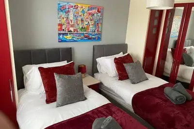 Image de New Birmingham Rd, Jn 2 M5, 2 twin B/rooms Parking