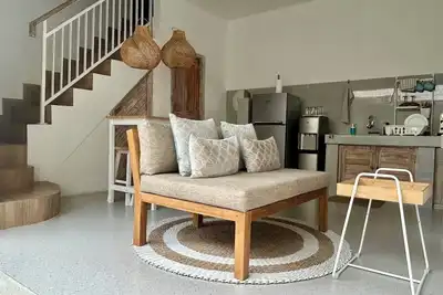 Image de 1br Villa with Private Pool - 5 min walk to LaFavela 15 min walk to Kudeta Beach