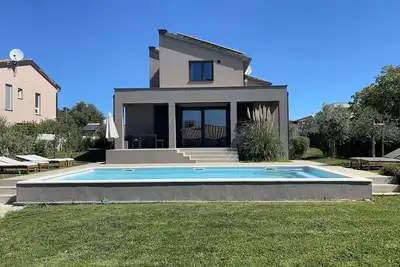 Image de Charming 3-bedroom villa with Ac and WiFi in fantastic Pula