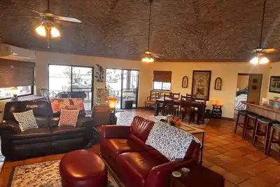 Image de Spectacular House for Big Family