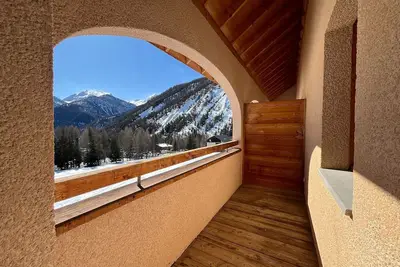 Image de appartement 6 couchages de 35 m 2 au pied des pistes\nvue magnifique sur vallée