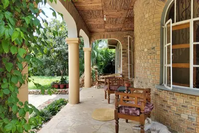 Image de 3-bedroom Country Home in Dar es Salaam with Gardens, 5g WiFi and Ac