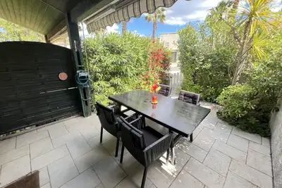 Image de Pavillon 6 pers en Résidence avec Piscine et Wifi à 700m de la Plage