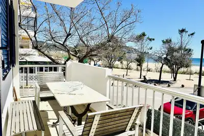 Image de J. estiu -Apartamento en Roses primera línea de mar con vistas espectaculares