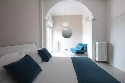 Image de La Playa Suite: top floor with terrace.