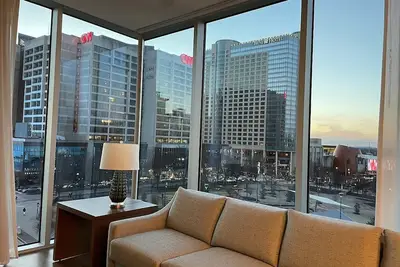 Image de Club Wyndham Presidential  2-bedroom resort. Short walk to State Farm Arena.