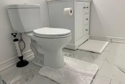 Image de Private 2 Bedroom Basement Suite