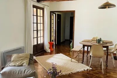 Image de Maison en Provence avec piscine, pour 7 personnes! Proche des Gorges du Verdon