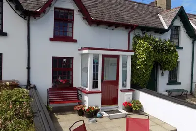 Image de Widows Row Cottage, Historic Harbour Property, Panoramic Sea Views, Dog Friendly