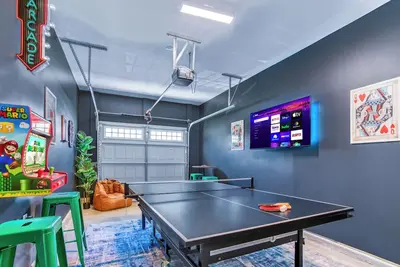 Image de 3 Lux King Beds, Game Rm, Fenced Backyard Escape