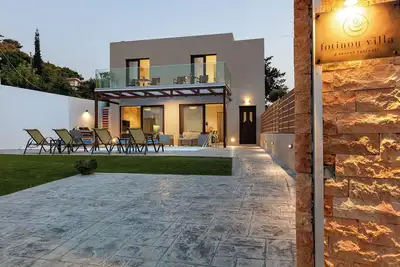 Image de Unwind in Style Fotinou Villa & Heated Pool Awaits