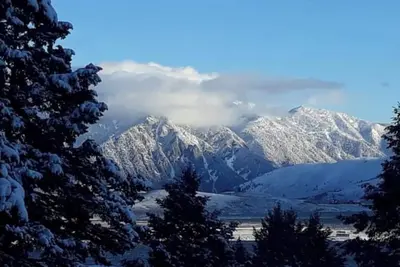 Image de Amazing Cabin In The Woods! ! ! 70 acres Bordering National Forest to S & W.