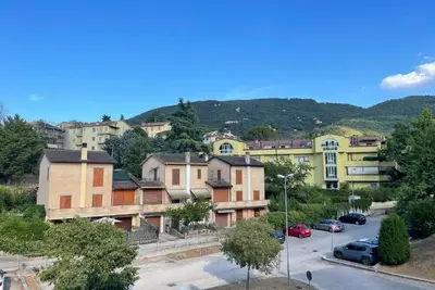 Image de Within walking distance of the historic center, comfortable in a quiet area with parking