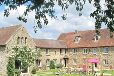 Image de Gîte Domaine la Boilière campagne chic 15 personnes proche Disney et Champagne!