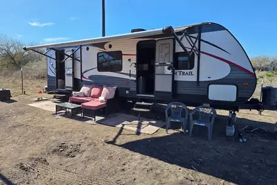 Image de Cozy Rv in peaceful Sandia with WiFi, Ac, Lake Corpus Chrisit Access nearby