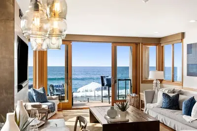 Image de Luxury Beachfront, Listen to Waves, Enjoy Views