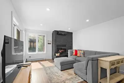 Image de Peaceful Condo with Stunning Mountain & Lake Views