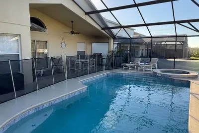 Image de Rare Diamond Villa - private pool, heated jacuzzi spa, game room, free WiFi,