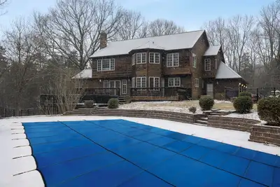 Image de Private Estate 9br w/Pool, Hot Tub & Scenic Views!