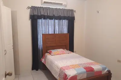 Image de Charming family home in a serene gated community of The Crossings