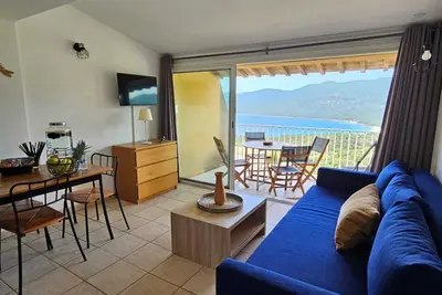 Image de T2 Alba Rossa n°124, Chaleureux vue mer et piscine