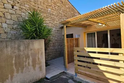 Image de Appartement T2 avec piscine aux portes de la plage de Cupabia