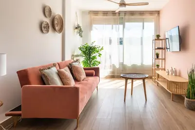 Image de Loira Cuarte: Spacious terrace in a cozy apartment