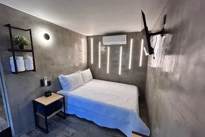 Image de Modern apartment complete with balcony 5 minutes from the beach and bars!