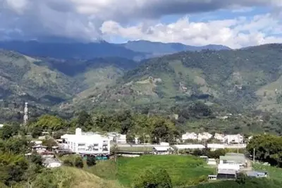 Apartment in front of the mountain in Armenia Quindio condo in Colombia