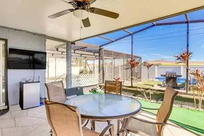 Image de 4 Mi to Historic Dtwn Venice: Home w/ Heated Pool!