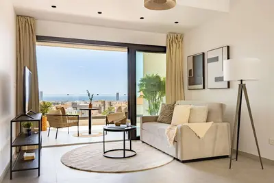 Image de Sanders Eduardovich - Charmant 2 chambres avec balcon