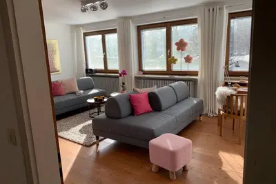 Image de Appartement 'Helle Und GemĂĽtliche' avec balcon et Wi-Fi