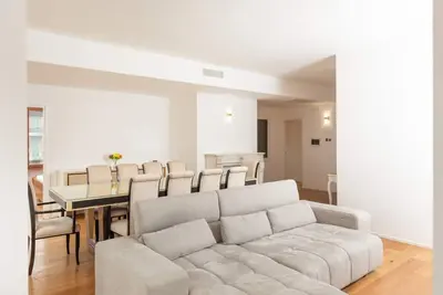 Free Parking - 5 Star - Sauna Luxury Apartment