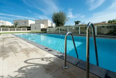 Image de Villa ensoleillée en bord de mer