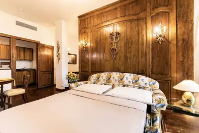 Image de Klimt - Jacuzzi 5 Star - Luxury Design Apartment