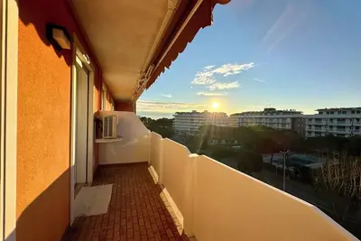 Image de Appartement rénové avec balcon