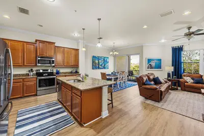 Image de Experience luxury at Landings 43, a spacious 3-bedroom townhome in beautiful Placida, Fl