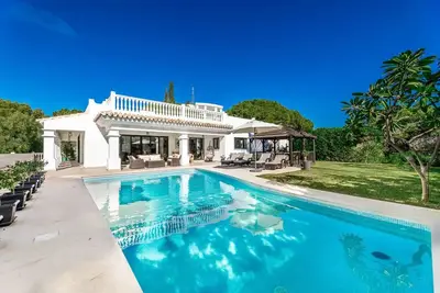 Image de 3 bedroom idyllic family villa