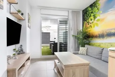 Image de ParaÍso Candor free parking by Staycare