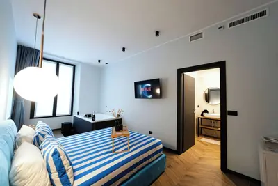 Marylin's Suite&Spa with private parking