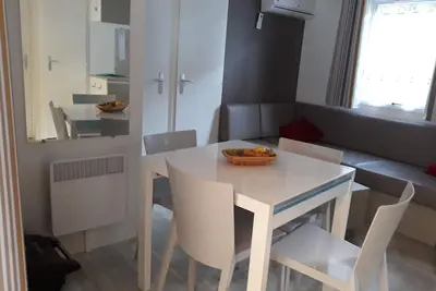 Image de Mobilhom récent. 3 ch. Village de vacances (Les Sables d'Or au cap d’Agde)