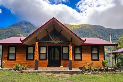 Image de Rudy's Lodge: \nDiscover the Ultimate Retreat, Relax, Recharge and Reconnect.