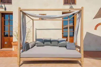 Pisa villa rental Sum