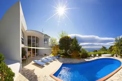 Image de Amalfi Coast villa with pool