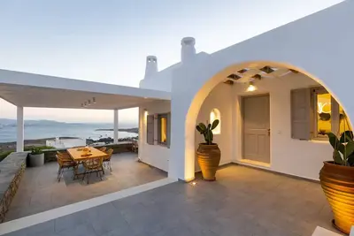 Image de Mirabilia | Unique view meets true elegance