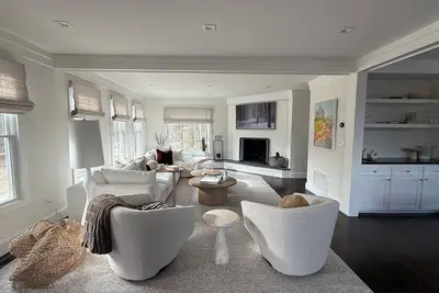 Image de Beautiful, spacious 4-bedroom house in charming Shinnecock Hills, Southampton