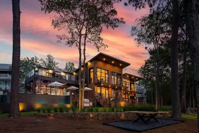 Image de New! 151 House on Lake Oconee